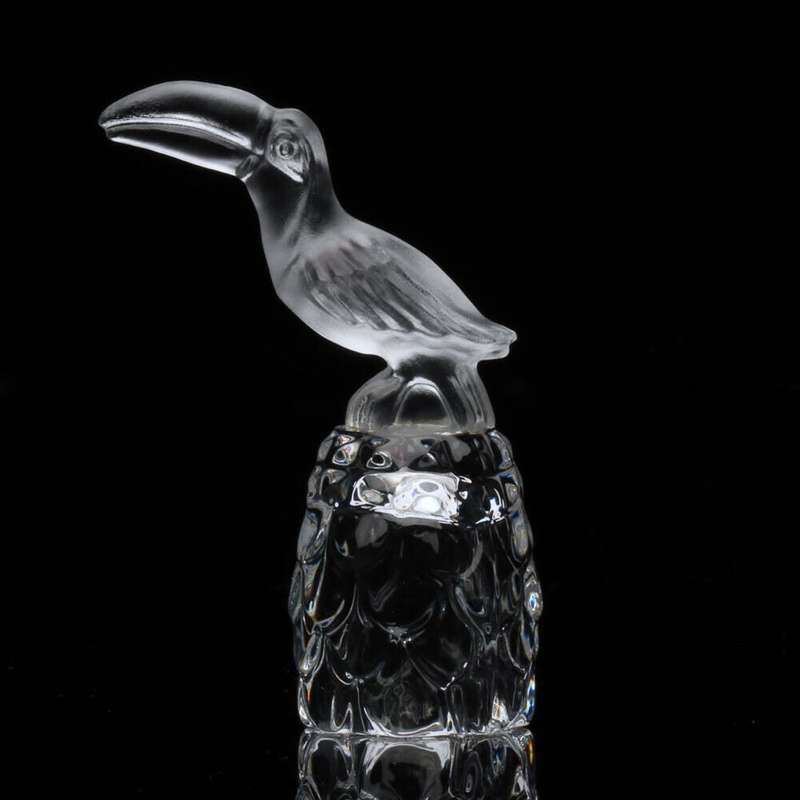 Swarovski Crystal Toucan on a Pinecone Base Thimble