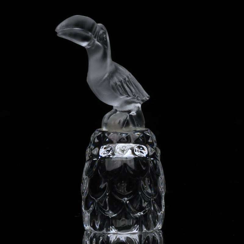 Swarovski Crystal Toucan on a Pinecone Base Thimble