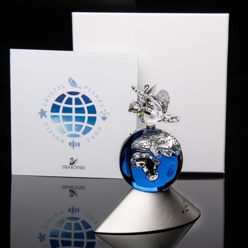 Swarovski Crystal 2000 Millennium Planet World Globe
