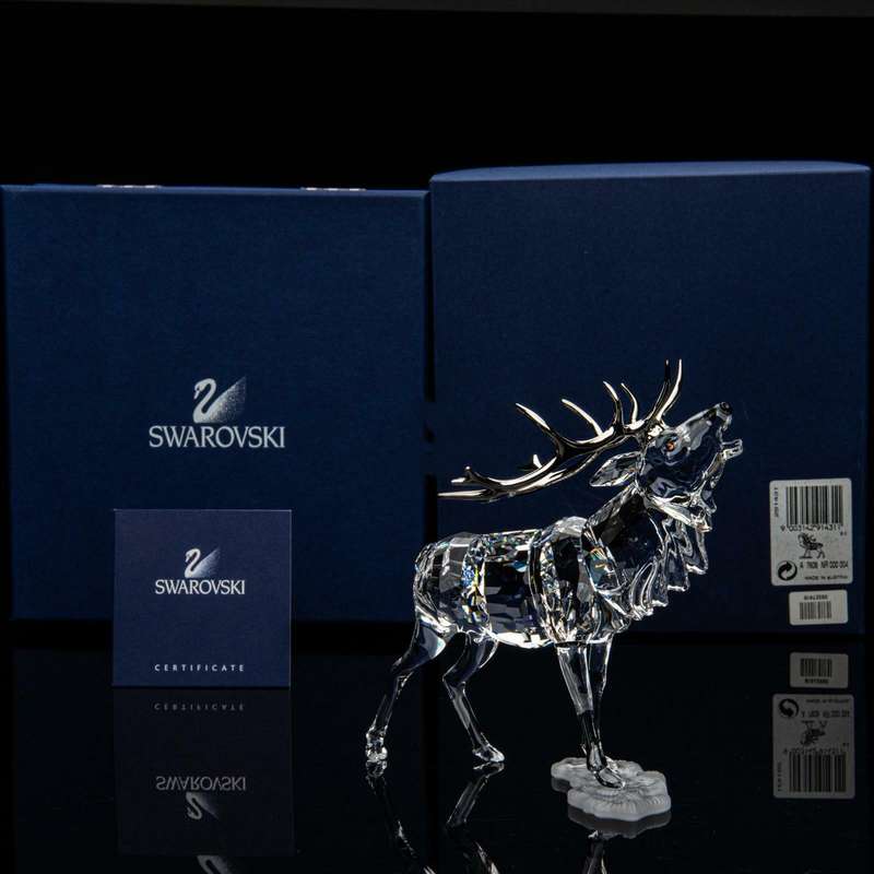 Swarvoski Crystal Stag Retired 2002 "Rare Encounters"