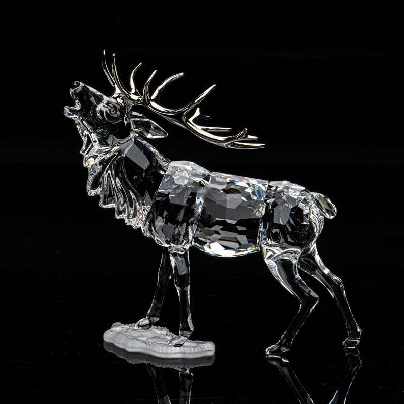Swarvoski Crystal Stag Retired 2002 "Rare Encounters"