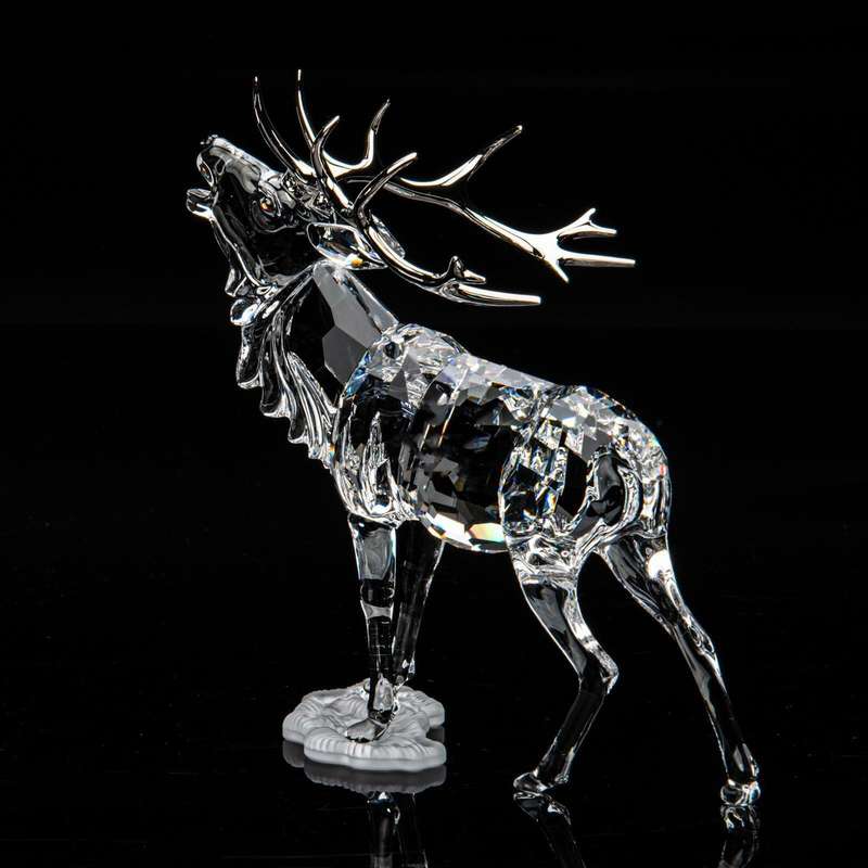 Swarvoski Crystal Stag Retired 2002 "Rare Encounters"