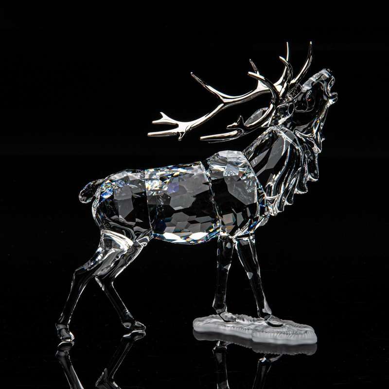 Swarvoski Crystal Stag Retired 2002 "Rare Encounters"