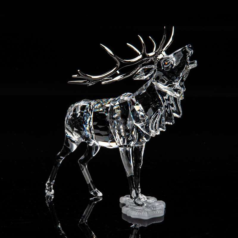 Swarvoski Crystal Stag Retired 2002 "Rare Encounters"