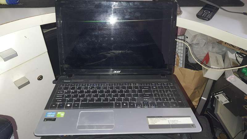 Acer i7 3rd Gen Laptop(Screen brightness very low)