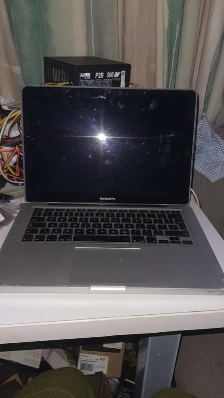 MacBook pro 2012 (not showing picture)