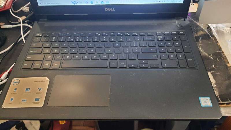 Dell i3 6th Gen laptop