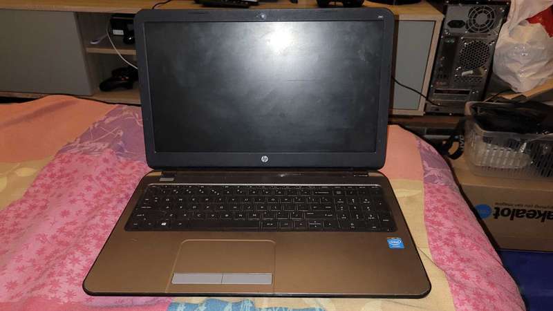 Hp Laptop (As spares)