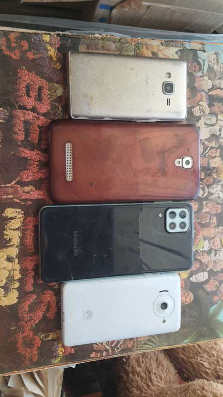 4 x Phones as spares