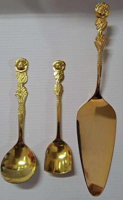 Kaffeebesteck 15-Piece Vergoldet Teaspoons & Cake forks. Germany Rose Pattern