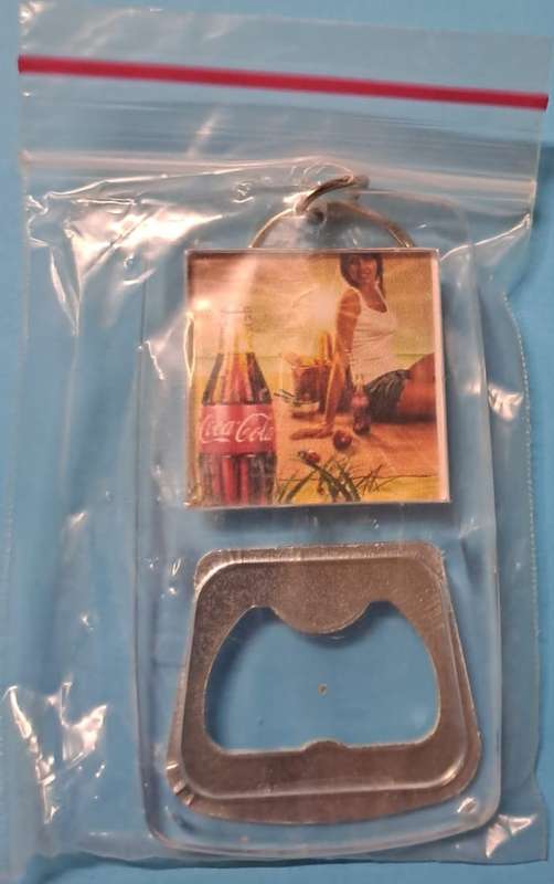 Coke - Coca Cola 1 x Keyring & Opener New