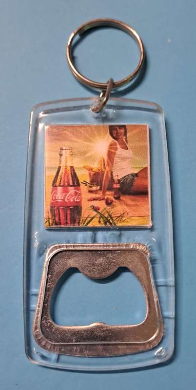 Coke - Coca Cola 1 x Keyring & Opener New