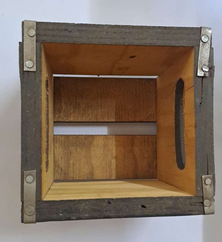 Coke - Coca Cola 4 tin Crate (No tins included)