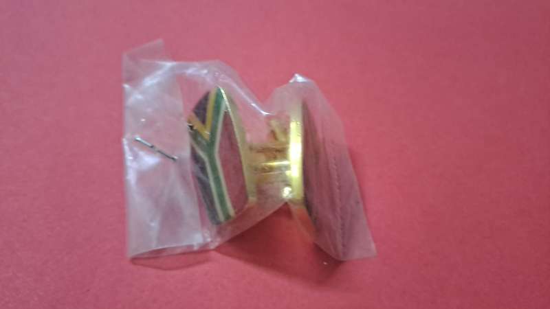 Cufflinks - South Africa Flag Gold color.