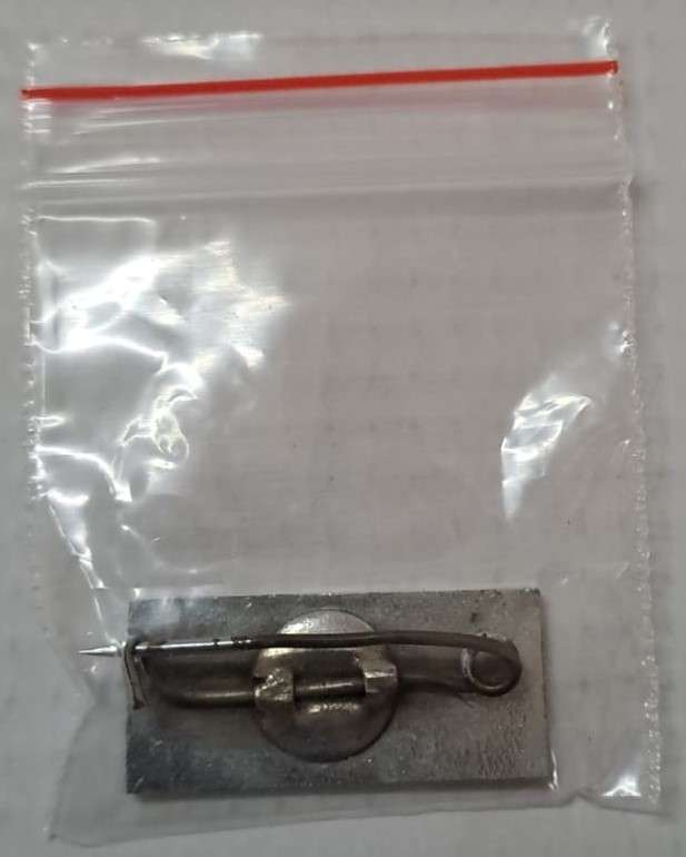 South African Pins - Eenheid/Union 50 (metal) For collectors. Damaged