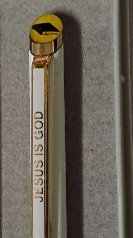 South African Pens 1 x Collectable Jesus is God Pen. No Ink. + display box (metal/white)