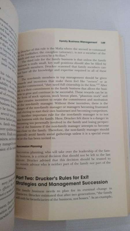 Book - Robert Swaim - The Strategic Drucker.