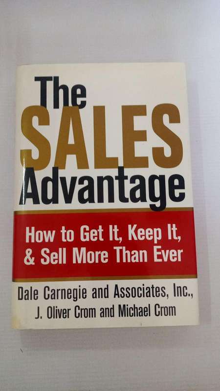 Book - Dale Carnegie - The Sales Advantage. (Hard cover).