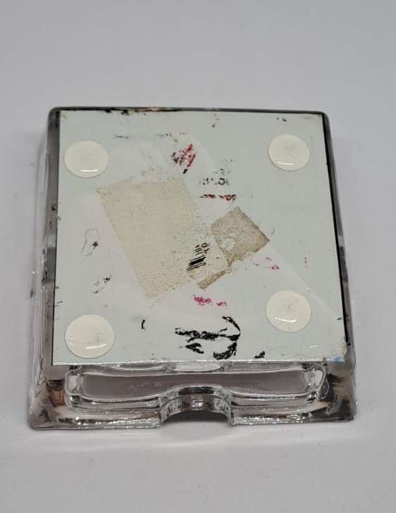Marilyn Monroe Glass Ashtray Red Dress Collectible (80mm x 80mm height 25mm).
