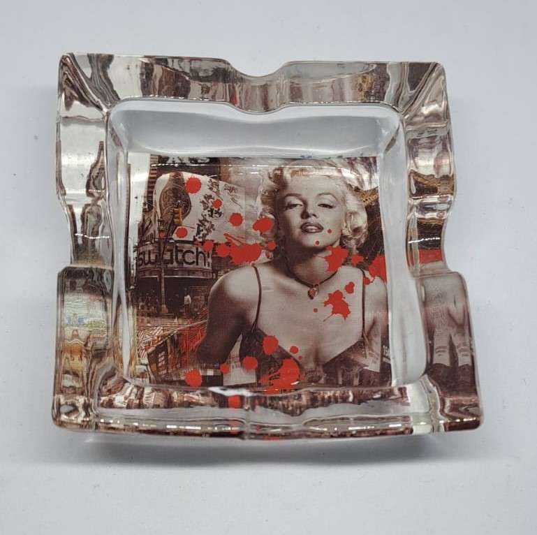 Marilyn Monroe Glass Ashtray Red Dots Collectible (80mm x 80mm height 25mm).