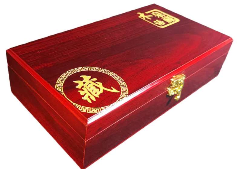 Wooden Collectors Box, 46mm Coin Capsules, 40pcs. With Inner Padding.