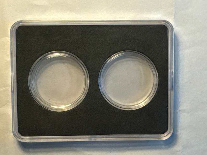 Coin Capsules Box. (26mm x 2) Fit R5 Coins.