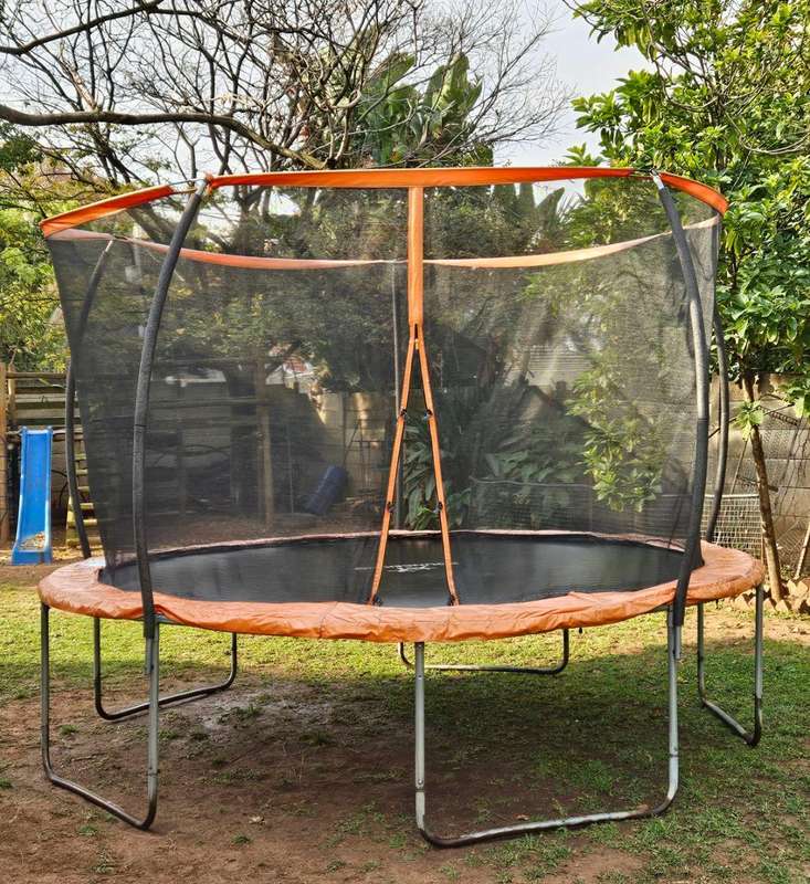Bounceking 12ft Trampoline