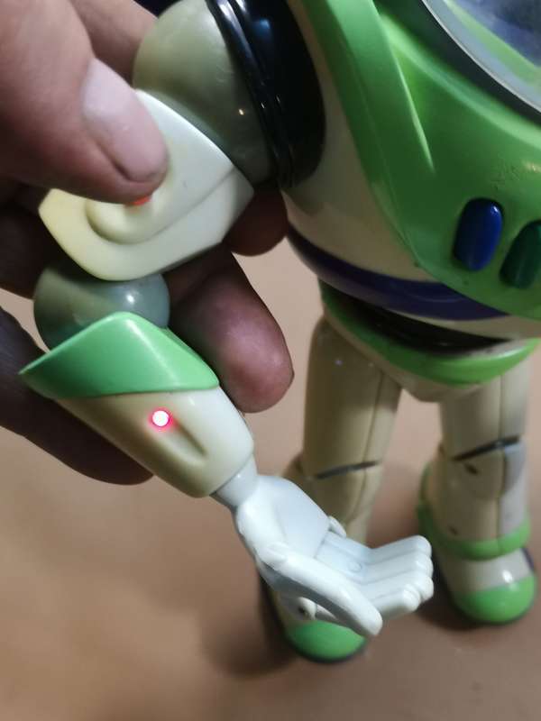 Very Large Vintage Talking Buzz Lightyear - 90s Disney Toy 4 Story - Thinkway Toys - 330mm