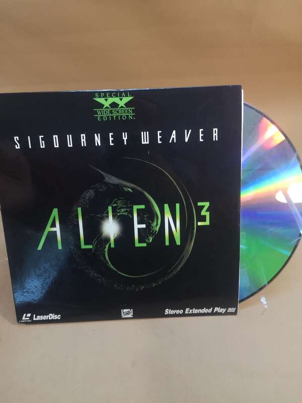 Super Collectable!! Alien 3 Extended Edition laserDisc