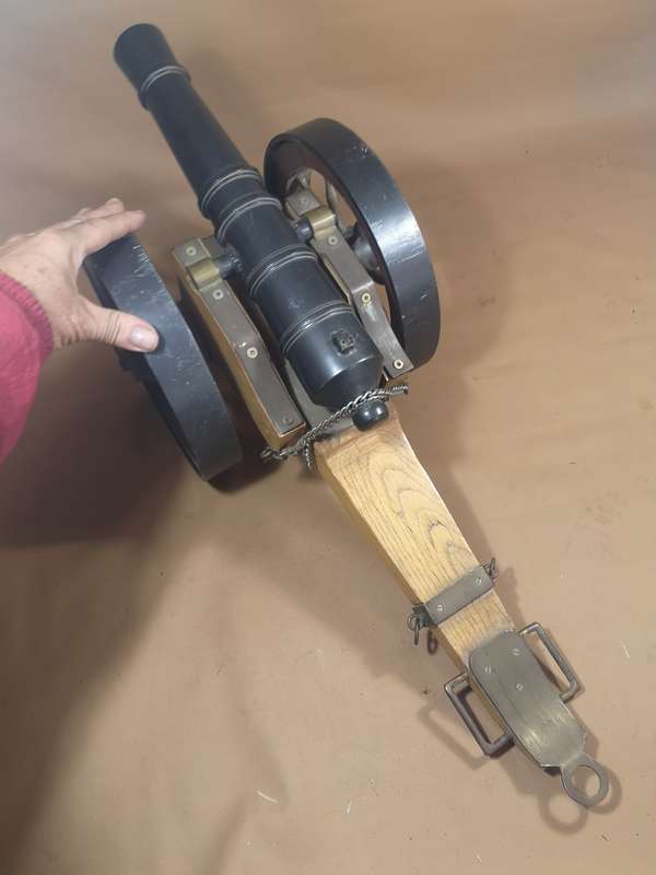 LARGE VINTAGE BRONZE SIGNAL CANNON - 750MM LONG