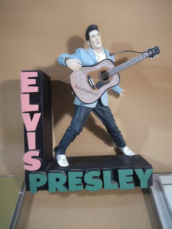 Todd McFarlane - Elvis Presley Early 60's Rockabilly figure & CD Bundle