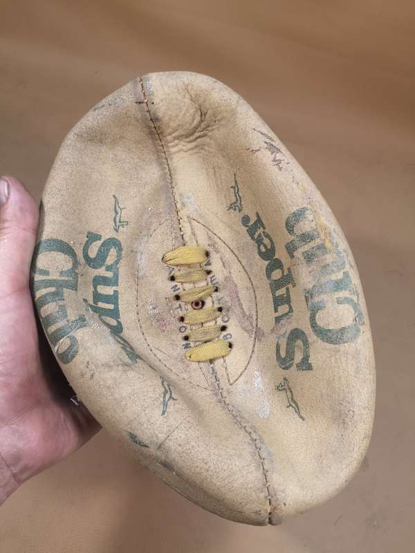 Vintage Leather Super Club Rugby Ball Complete With Inner