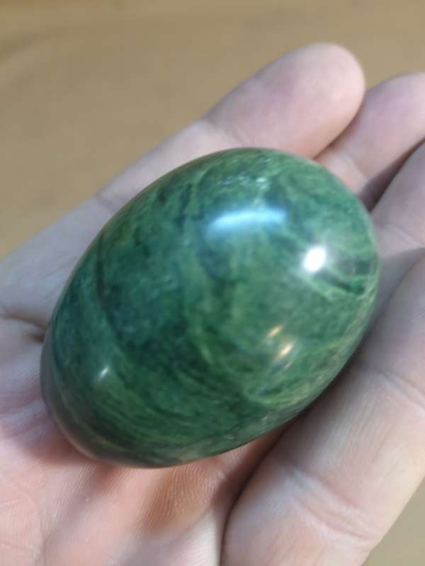 Large Collection of Polished Green Verdite Galet / Palm Stones Eggs