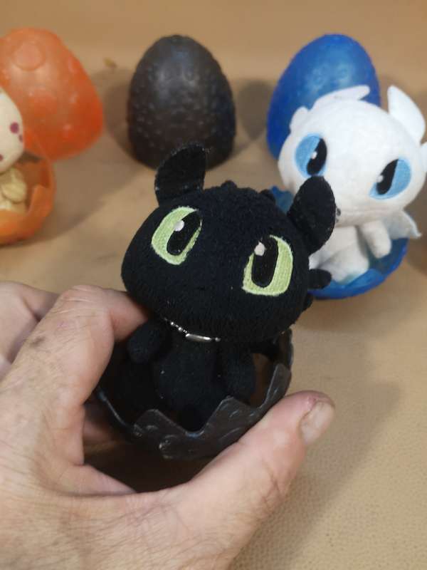 Collection of How To Train Your Dragon Hidden World Plush Dragon Eggs