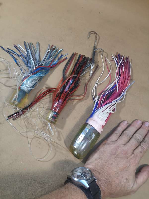 COLLECTION OF VERY LARGE TROLLING LURES