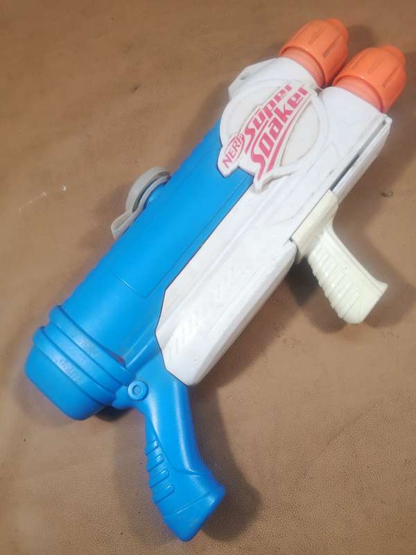 Nerf Super Soaker Barrage Water Gun
