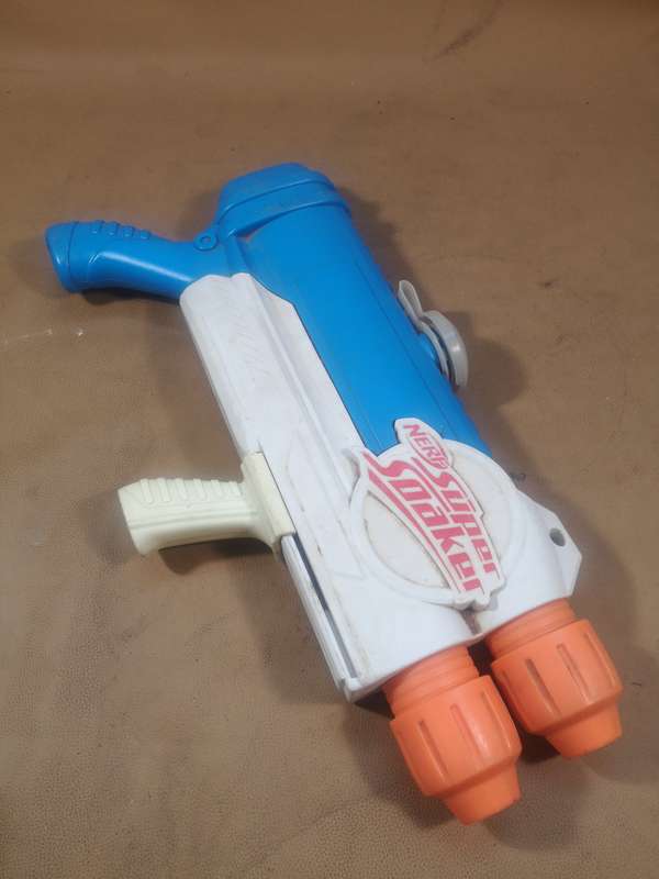 Nerf Super Soaker Barrage Water Gun