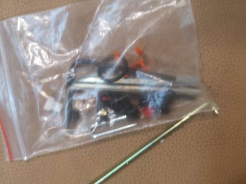 Complete Self Defence Errazer Kingman Gas Pistol, Pepper & Solid Bullet Combo