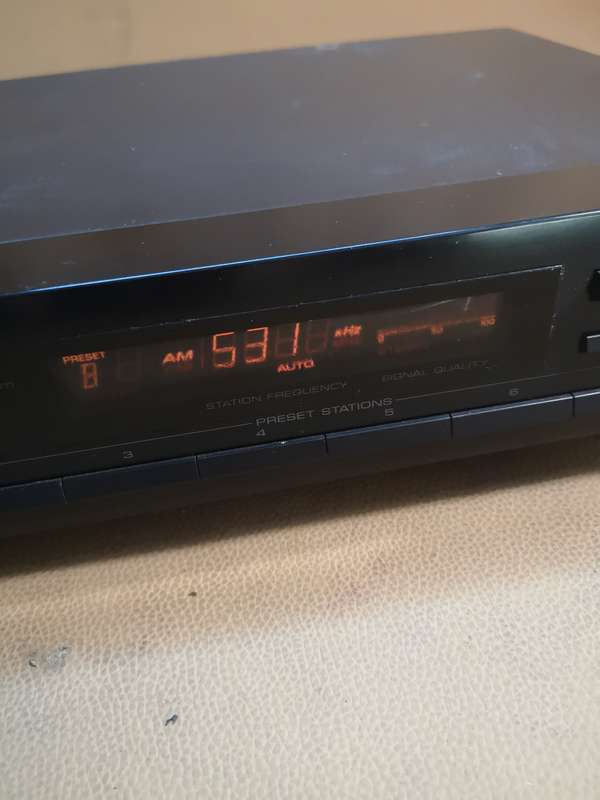 YAMAHA Natural Sound AM/FM Stereo Tuner TX-350 - Working Condition