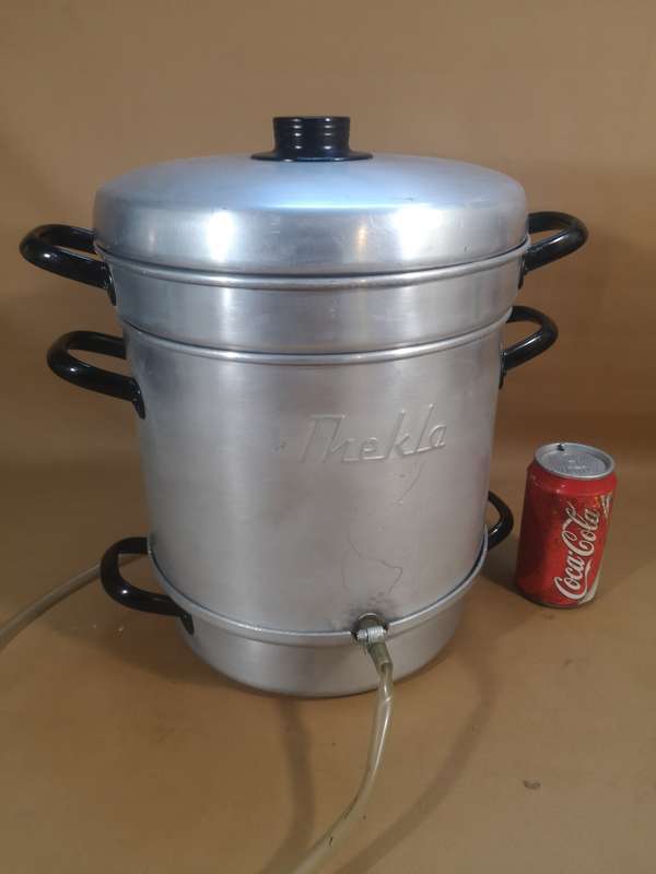 Gigantic Vintage Thekla Vegetable Juice Steam Pot (good condition)