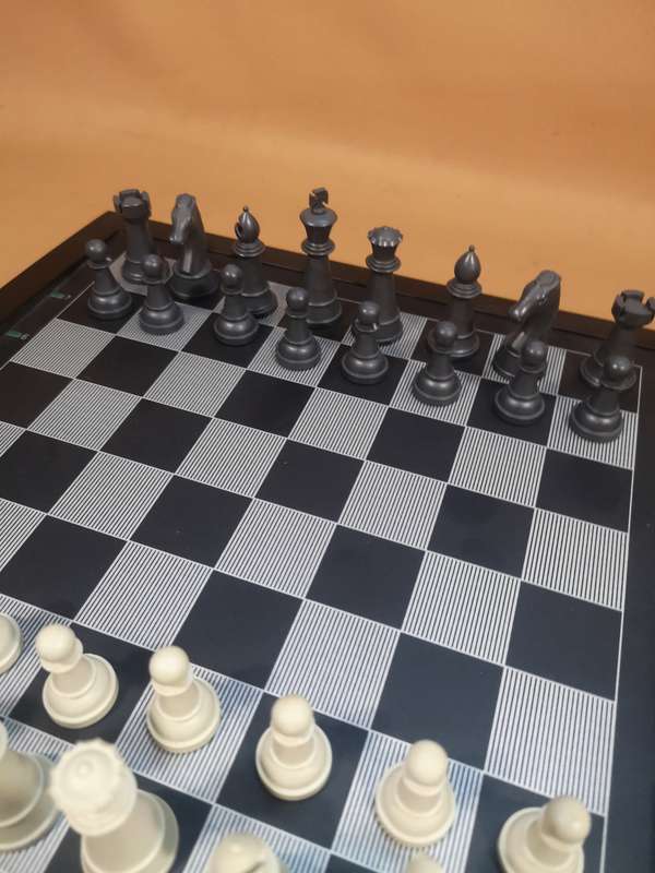 Large Saitek Kasparov Turbo Advanced Trainer Vintage Chess Computer