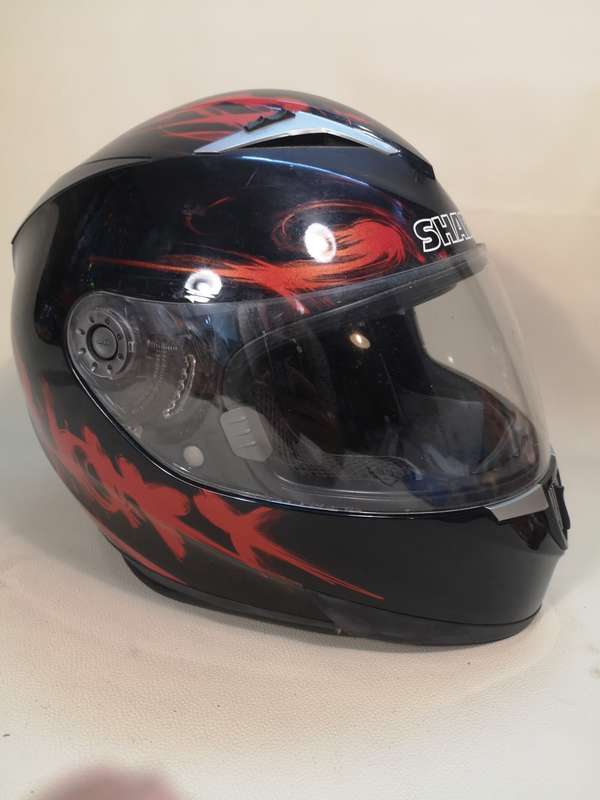 SHARK S900-C KZK Glow Black/Red Helmet Size S 55/56 With Scala Rider Mount, Microphone & Earphones