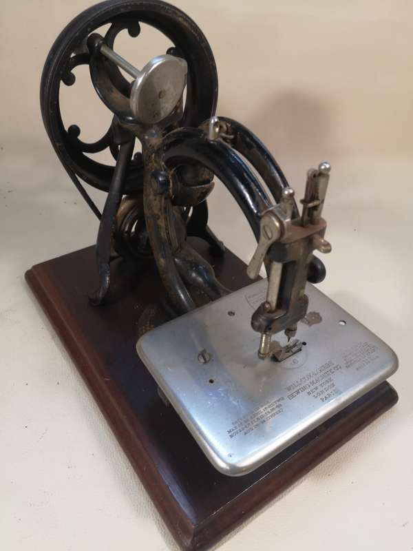Very Rare Antique 1800's Willcox & Gibbs Chain Stitch Sewing Machine