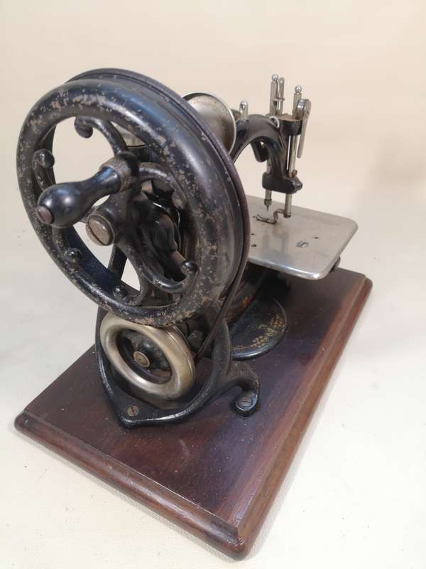 Very Rare Antique 1800's Willcox & Gibbs Chain Stitch Sewing Machine