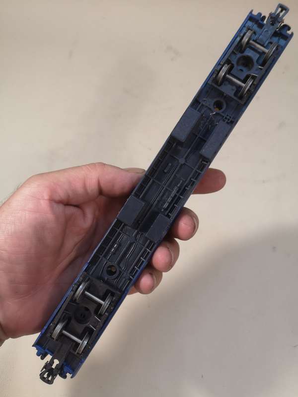 Lima HO Scale Blue Train Passenger Car