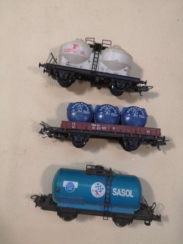 LIMA H0 - Model train freight carriages