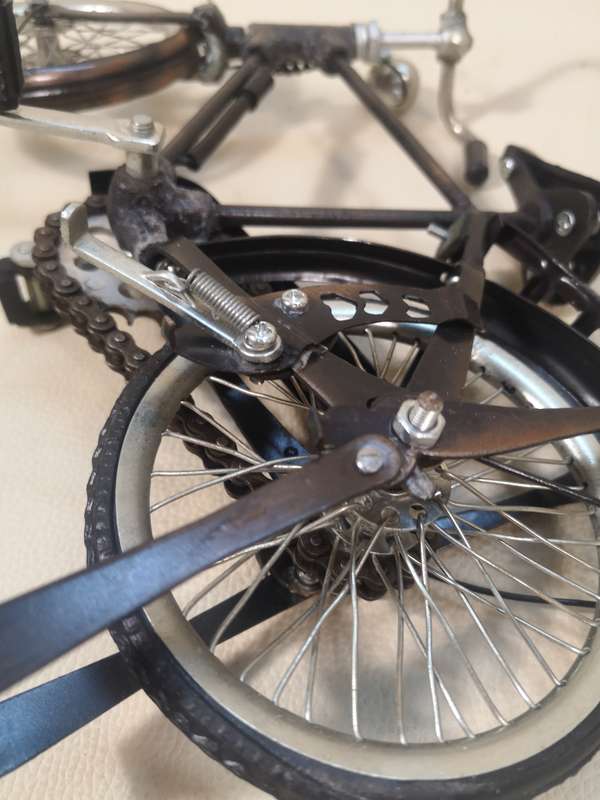 Stunning Detailed Iron bicycle model, handmade from Yogyakarta, Indonesia