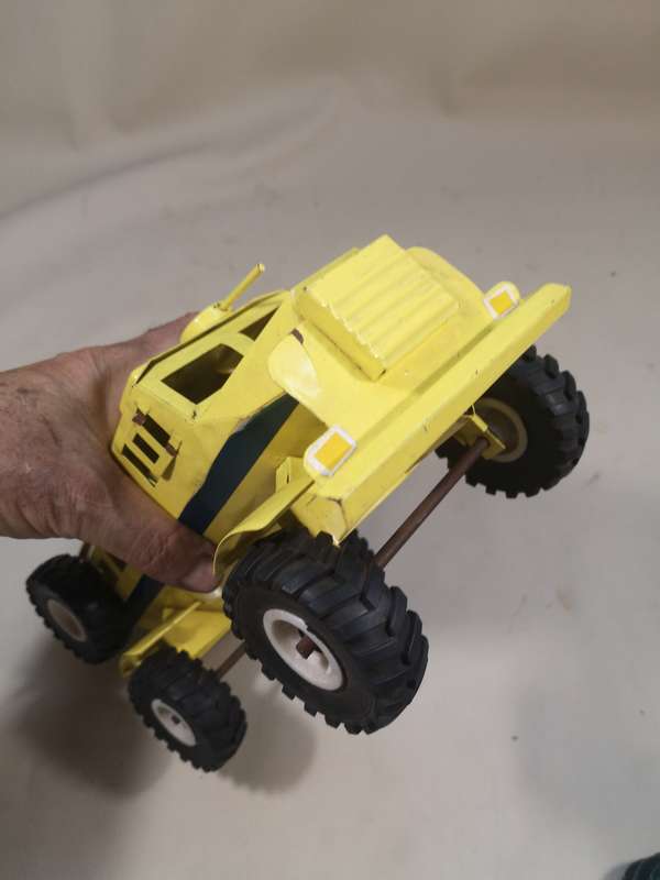 CASSPIR SAPS South African Police Service Riot Squad Metal vehicle model made by STRIKE Toys 1980s