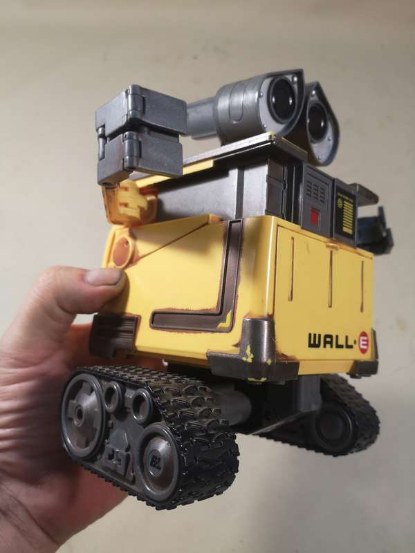 Wall-E Transforming Robot Thinkway Toys Pixar Disney Transforming Wall E
