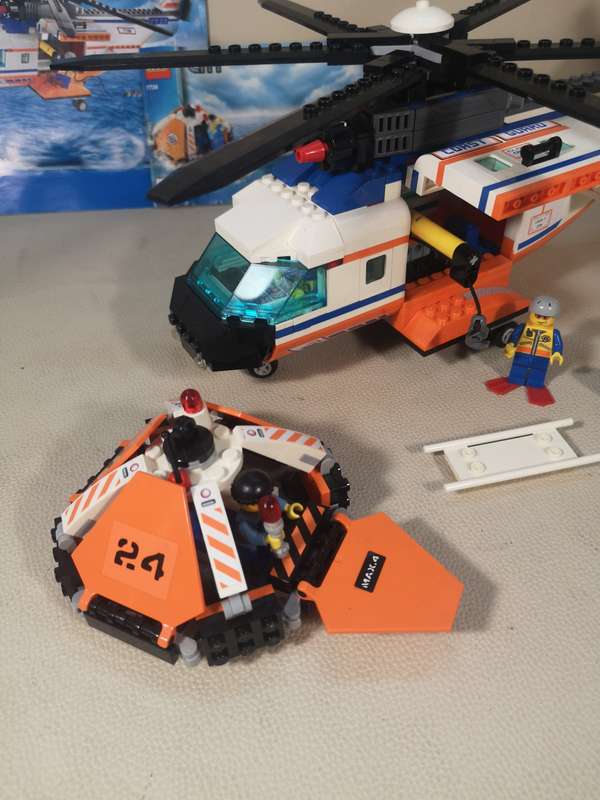 Lego City 7738 Coast Guard Helicopter & Life Raft set